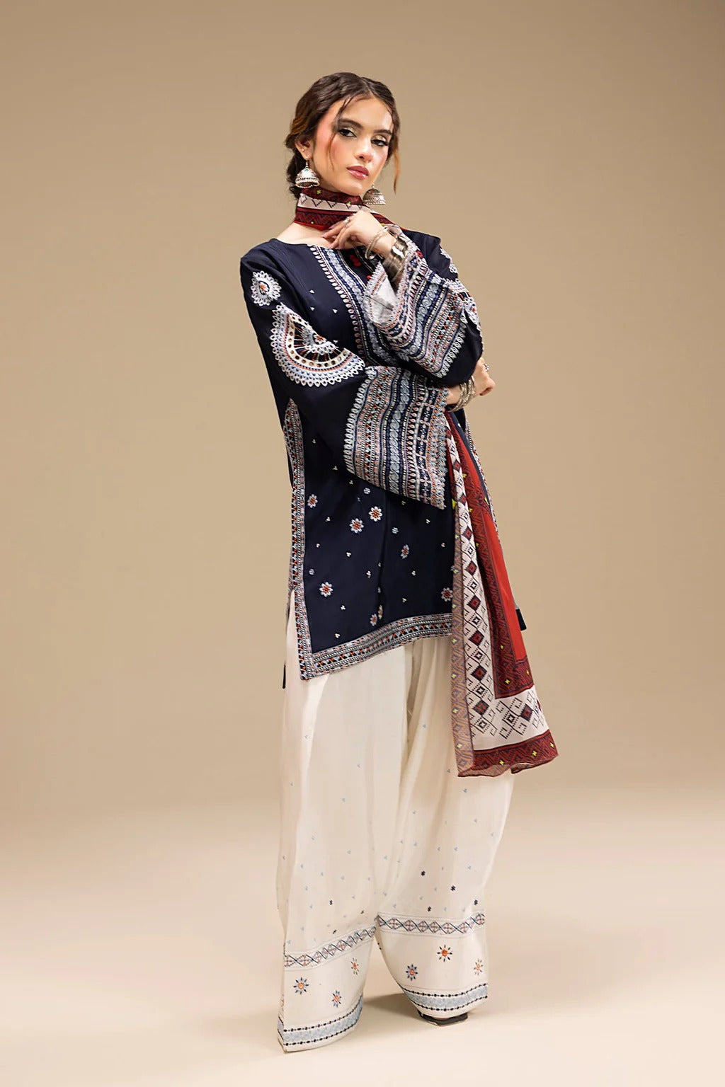 Jazmin Premium Dhanak 3PC Embroidered Suit